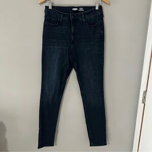 Old Navy High Waisted Rockstar Super Skinny Jean